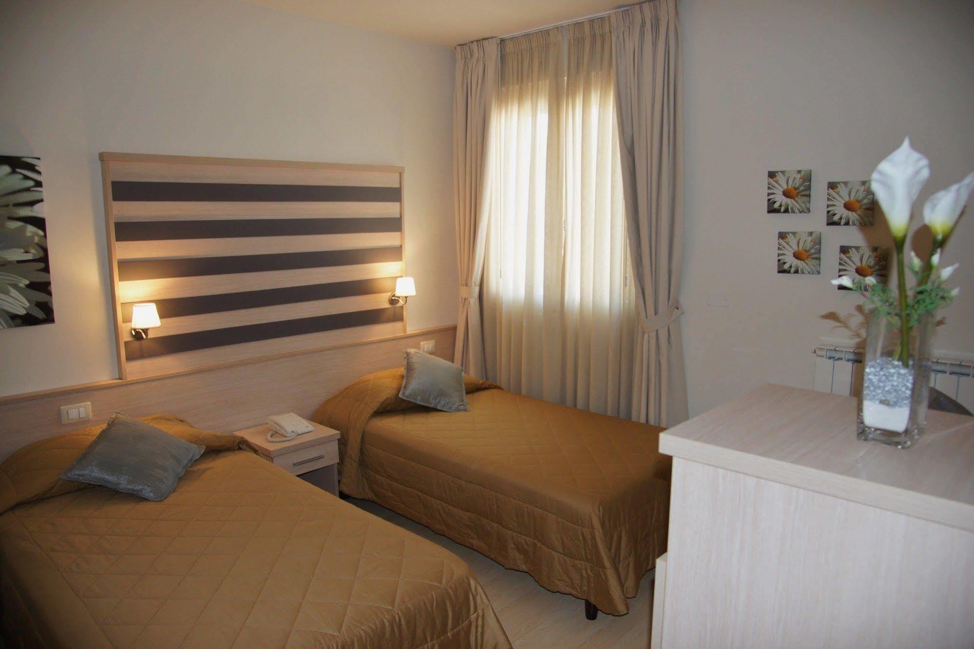 Stilhotel Синья Экстерьер фото