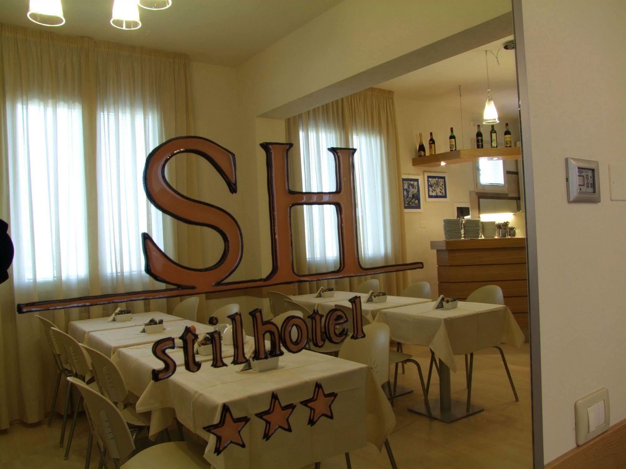 Stilhotel Синья Экстерьер фото