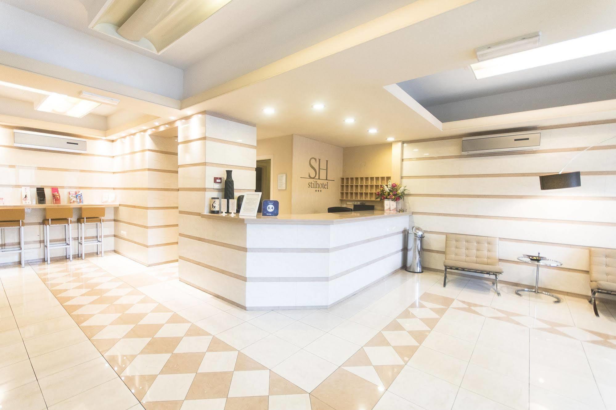 Stilhotel Синья Экстерьер фото